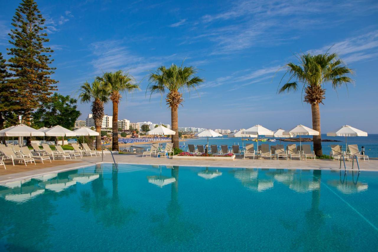 Nausicaa Beach Hotell Protaras Exteriör bild