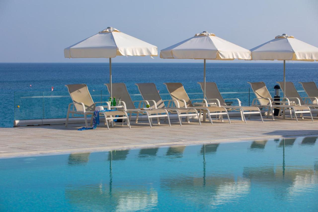 Nausicaa Beach Hotell Protaras Exteriör bild