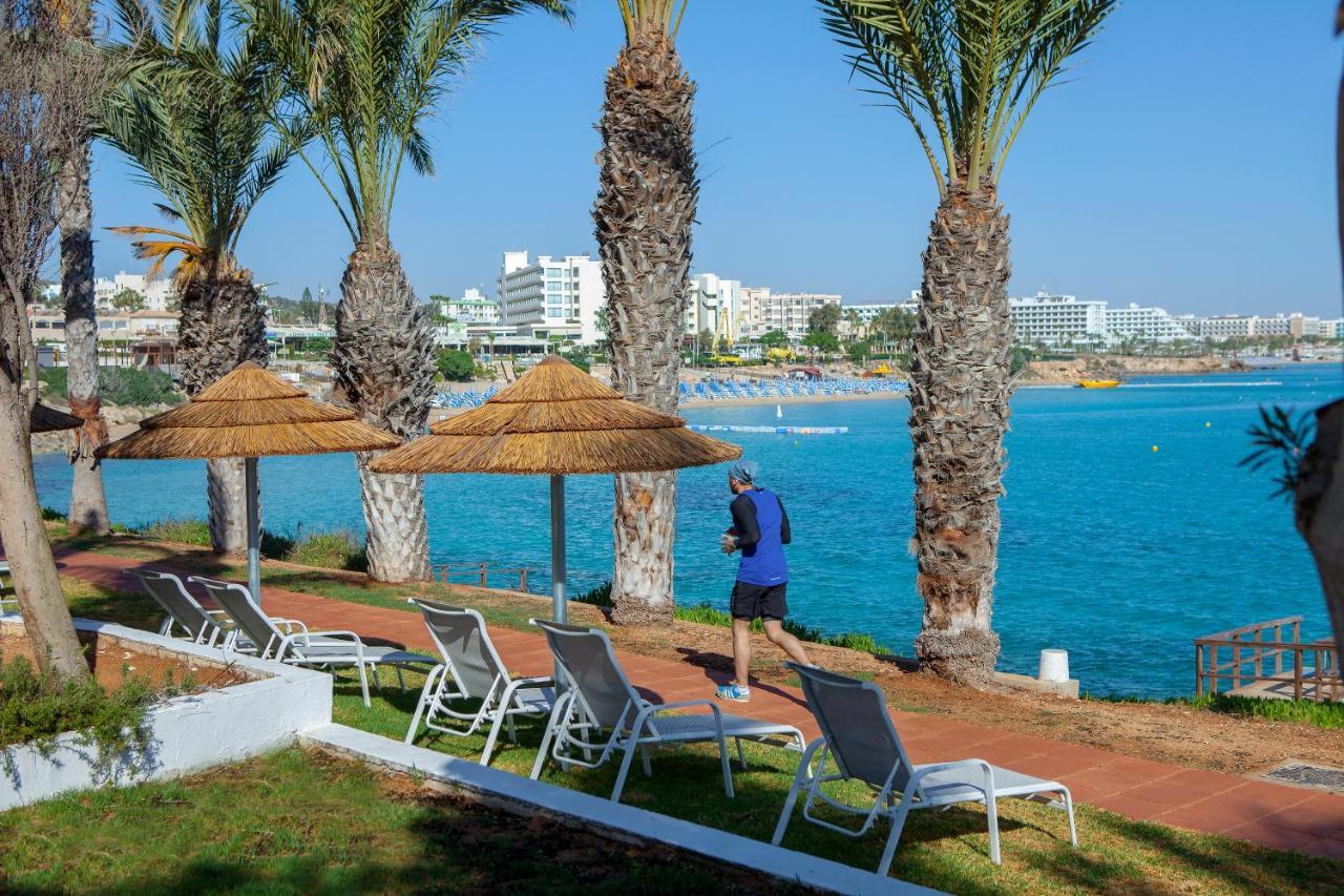 Nausicaa Beach Hotell Protaras Exteriör bild