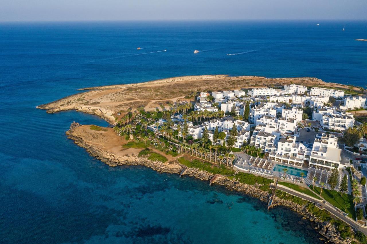 Nausicaa Beach Hotell Protaras Exteriör bild